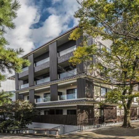 Hotel Alza Kioto Exterior foto The apartment building in which the attack took place